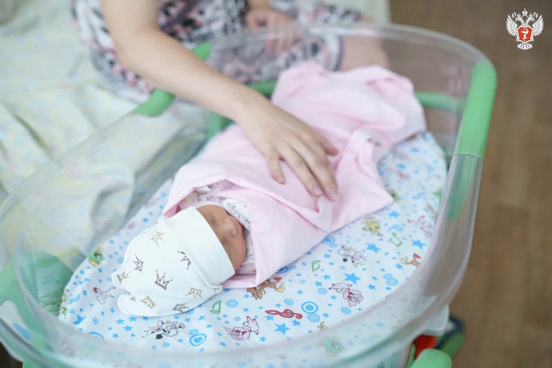 Роддом Севастополя получил новое оборудование по нацпроекту "Семья". По мнению пациенток, качество оказания медпомощи матери и ребенку растет