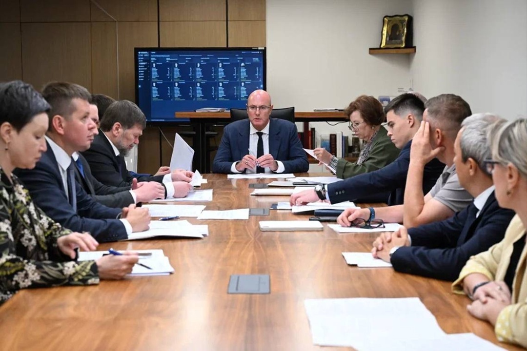 Дмитрий Чернышенко провел совещание о развитии фиджитал-спорта в общеобразовательных организациях