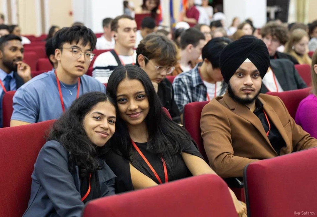 Дмитрий Чернышенко: В пятом сезоне проекта «Летний университет» приняли участие студенты из 44 стран мира