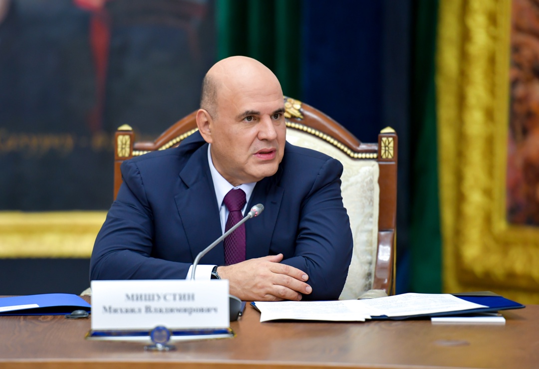 Перед заседанием ЕМПС в расширенном составе состоялась встреча глав делегаций с Президентом Киргизии Садыром Жапаровым