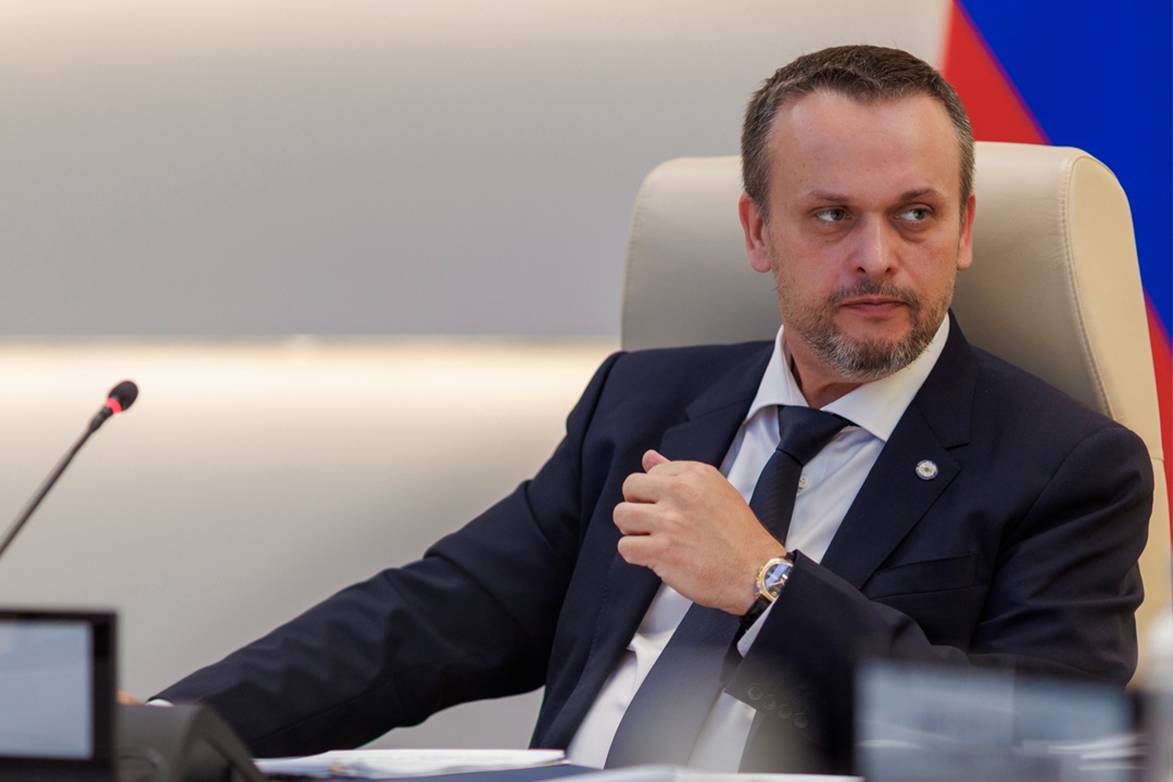 В Москве прошло заседание правкомиссии для координации работ по ликвидации последствий ЧС, вызванной крушением танкеров в Керченском проливе