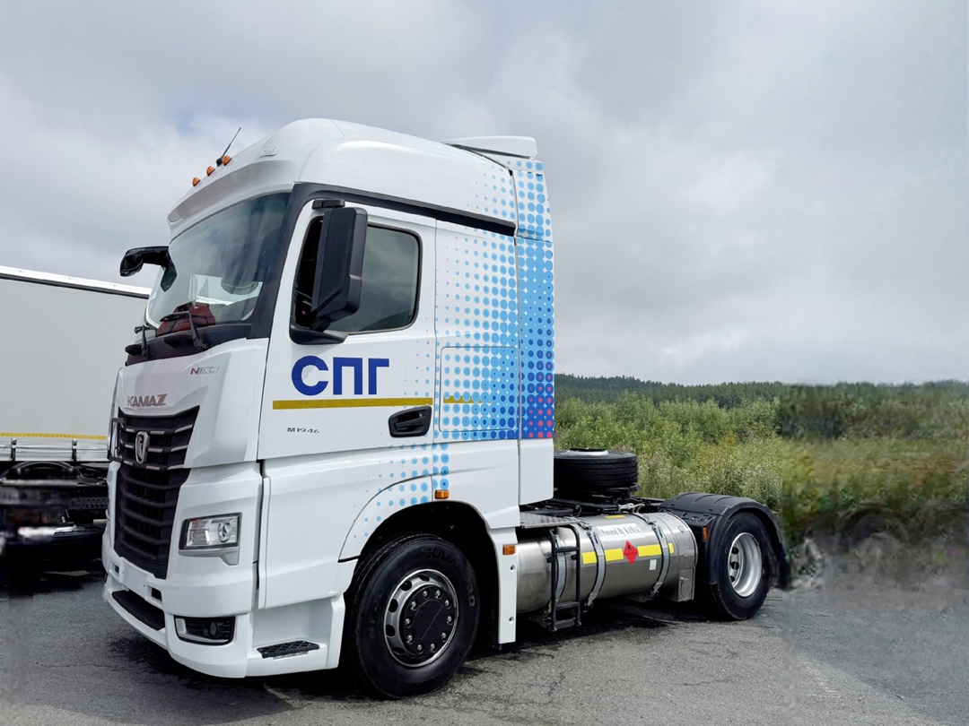 В рамках соглашения ПАО «НОВАТЭК» и транспортно-логистической компанией NATCAR автопарк перевозчика пополнился 30 новыми грузовиками на сжиженном природном…