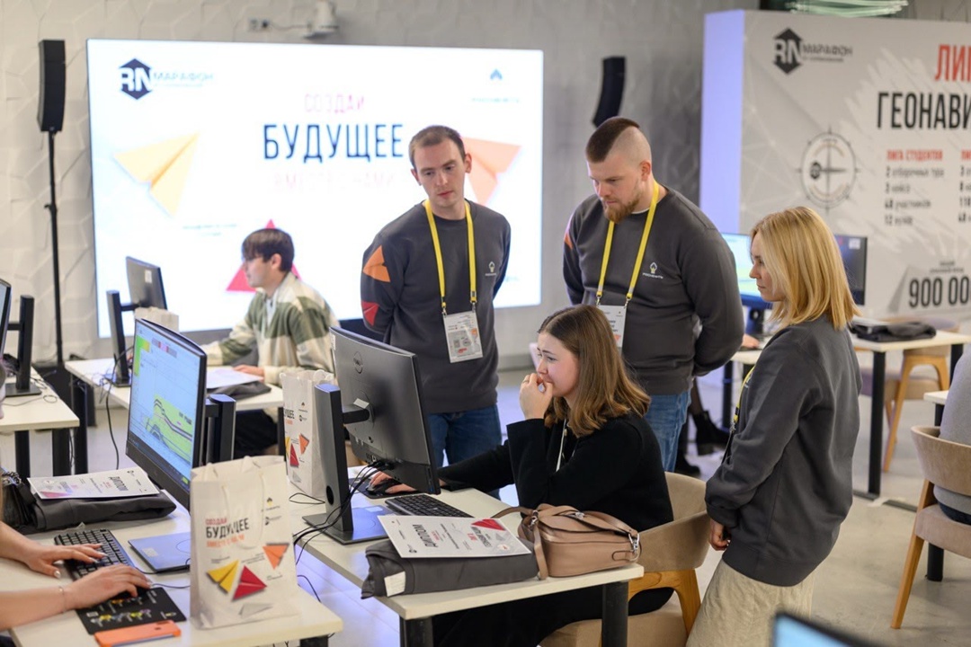 Лига геонавигации: ищем лучших «Роснефть» запускает Лигу геонавигации-2025 — турнир по цифровому бурению в симуляторе «РН-Горизонт+»