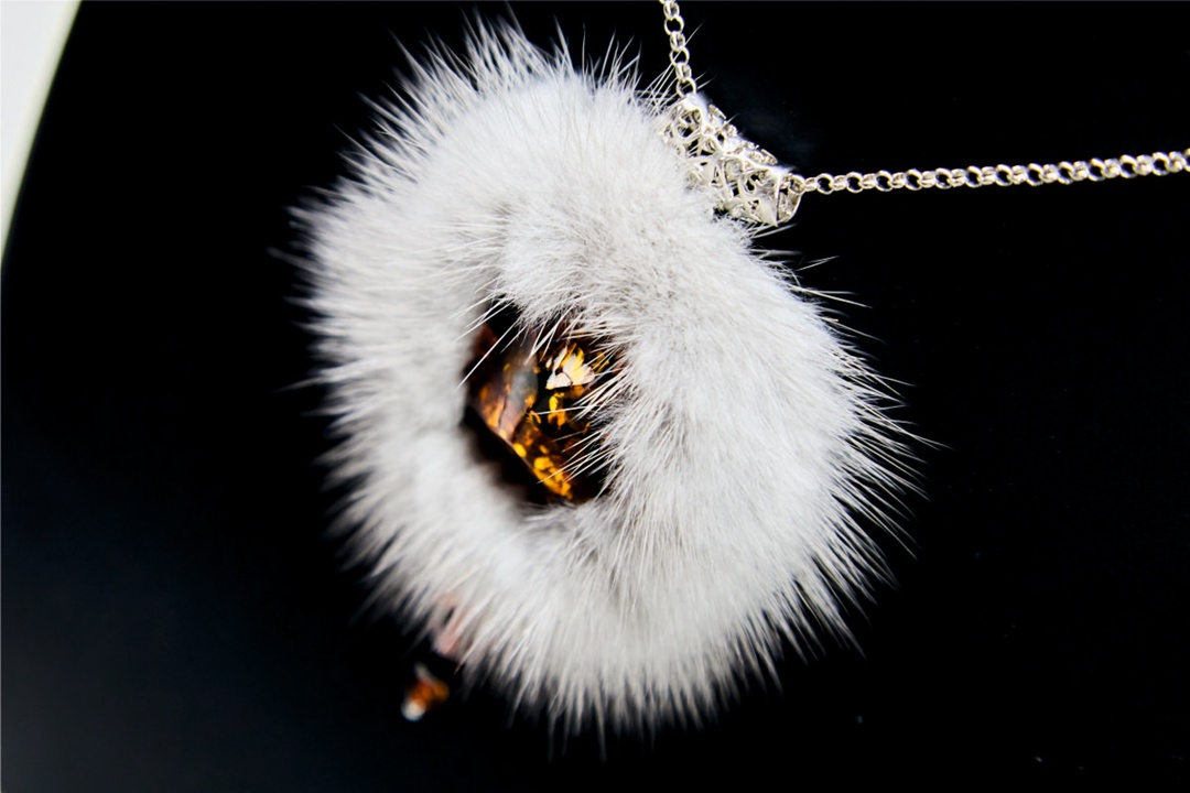 Подарок к Новому году жене? У Ростеха уже есть идеи