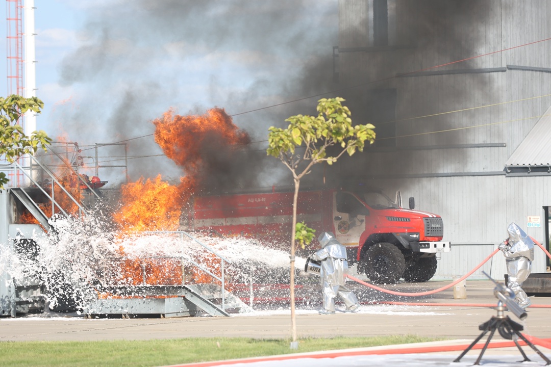 Ростехнадзор и ПАО «Лукойл» обсудили взаимодействие в ходе реализации совместных мероприятий и программ по повышению уровня промышленной безопасности