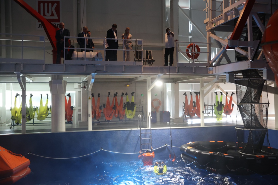 Ростехнадзор и ПАО «Лукойл» обсудили взаимодействие в ходе реализации совместных мероприятий и программ по повышению уровня промышленной безопасности