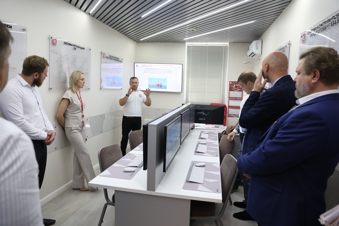 Ростехнадзор и ПАО «Лукойл» обсудили взаимодействие в ходе реализации совместных мероприятий и программ по повышению уровня промышленной безопасности