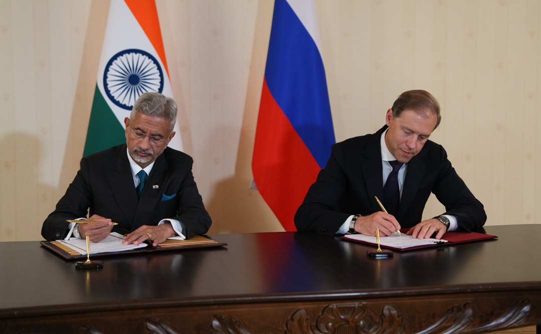 Денис Мантуров: За последние пять лет объем товарооборота России и Индии вырос почти в семь раз.