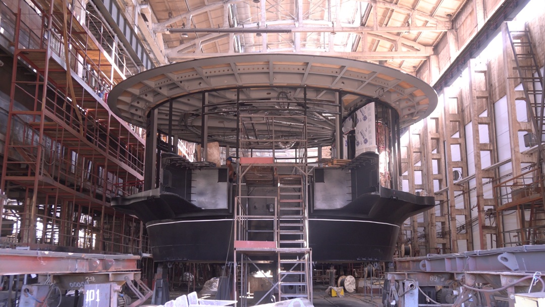 По воде как посуху! «Пермская судоверфь» модернизировала строительство плавучих остановок Ecostation, аналогов которым нет в мире