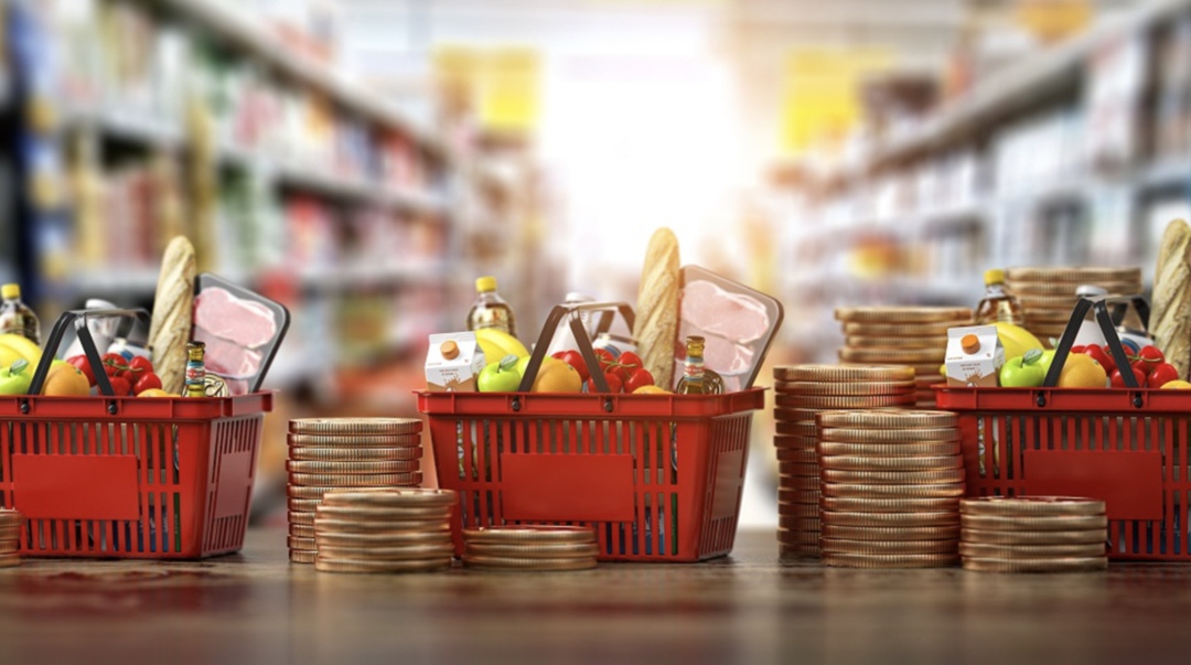 Инфляционные ожидания населения на год вперед в августе выросли до 13,5% с 13% в июле, следует из краткого опроса «инФОМ», проведенного по заказу Банка России