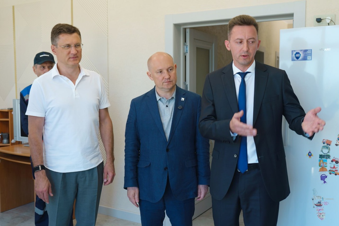 Александр Новак совершил рабочую поездку в Севастополь.