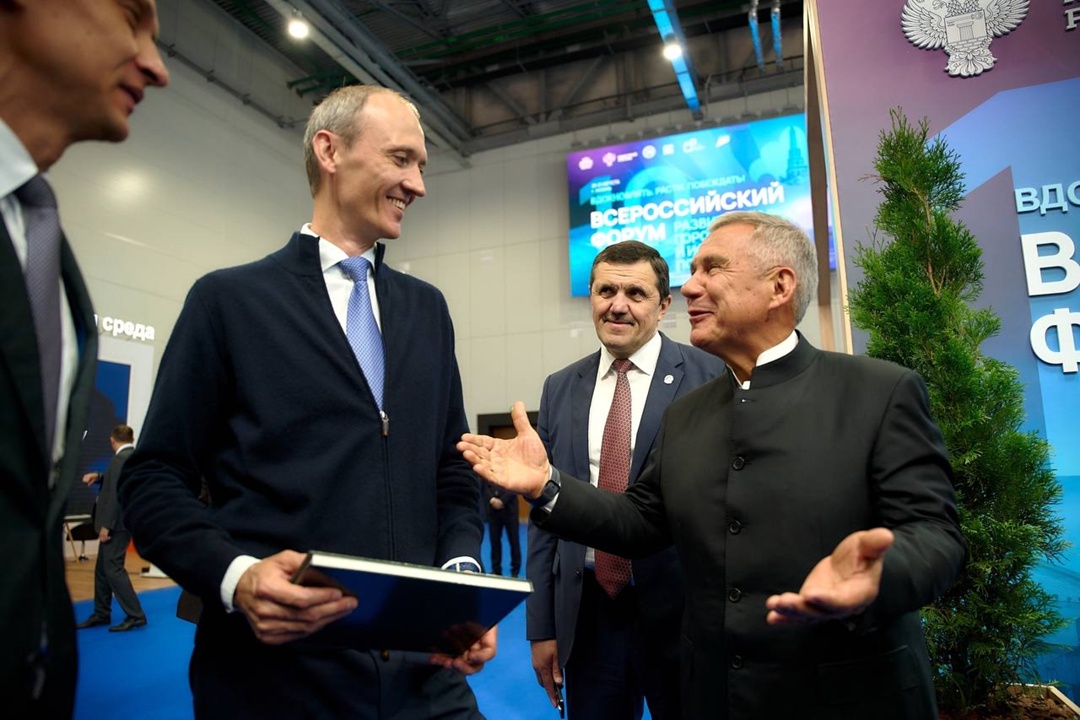 В школу – по улыбке: в Татарстане тестируют проход в учебные заведения по биометрии.