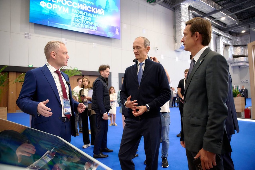 В школу – по улыбке: в Татарстане тестируют проход в учебные заведения по биометрии.