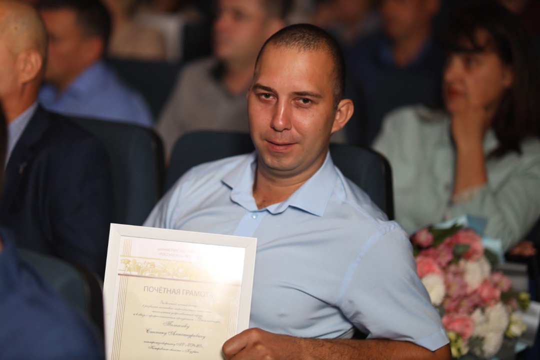 Чествование горняков продолжается! В Междуреченске собрались работники и ветераны Распадской угольной компании, чтобы отметить лучших