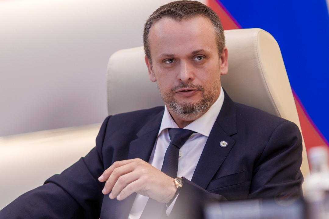 В Москве прошло заседание правкомиссии для координации работ по ликвидации последствий ЧС, вызванной крушением танкеров в Керченском проливе