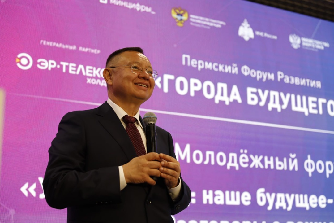 Министр строительства и ЖКХ РФ Ирек Файзуллин совершил рабочую поездку в Пермский край.