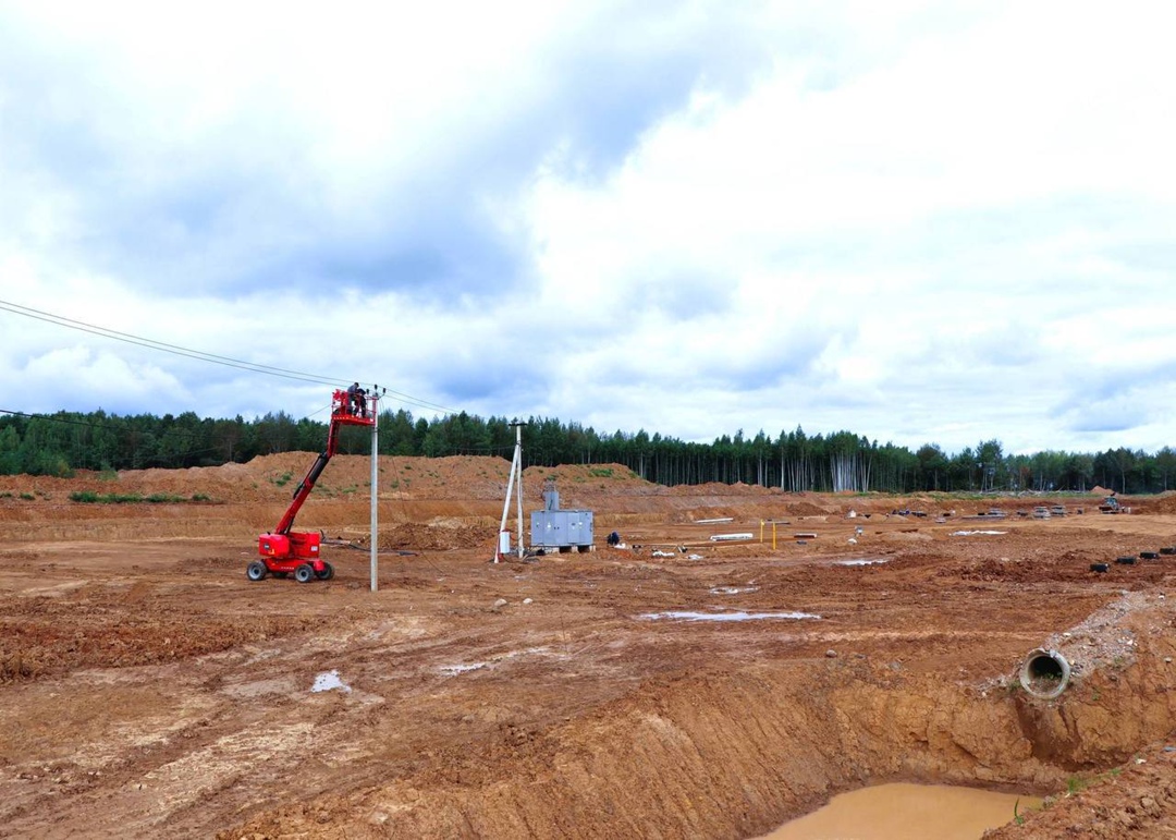 Компания «Красный маяк» начала строительство молочно-товарного комплекса на 4 тыс. голов КРС в Ярославской области, сообщил губернатор региона Михаил Евраев в…