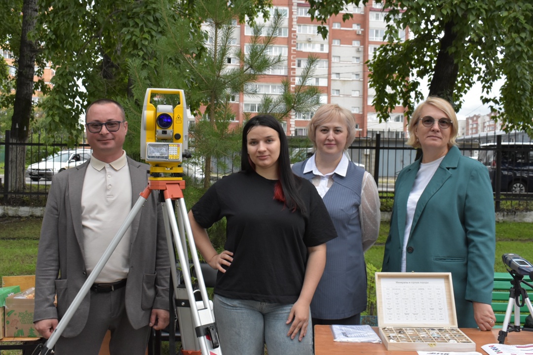 Амурские газопереработчики представили свою компанию на областном семейном форуме в Белогорске