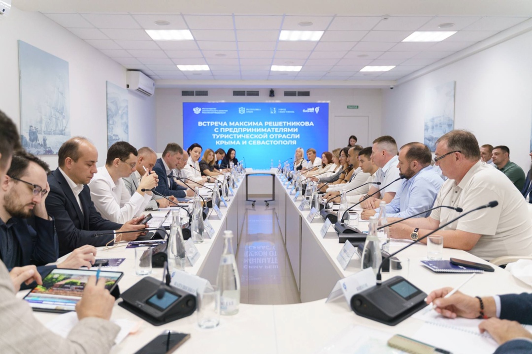 Максим Решетников оценил динамику экономического роста и потенциал туриндустрии в Крыму и Севастополе.