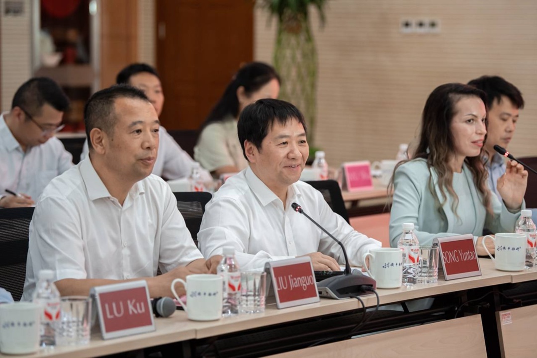 Валерий Фальков оценил результат сотрудничества ученых-термоядерщиков России и КНР – работу первого в мире китайского экспериментального сверхпроводящего…