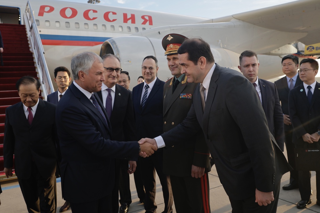 Вячеслав Володин прибыл в Пекин. В программе официального визита Председателя ГД в КНР – ряд встреч и проведение десятого заседания Межпарламентской комиссии…