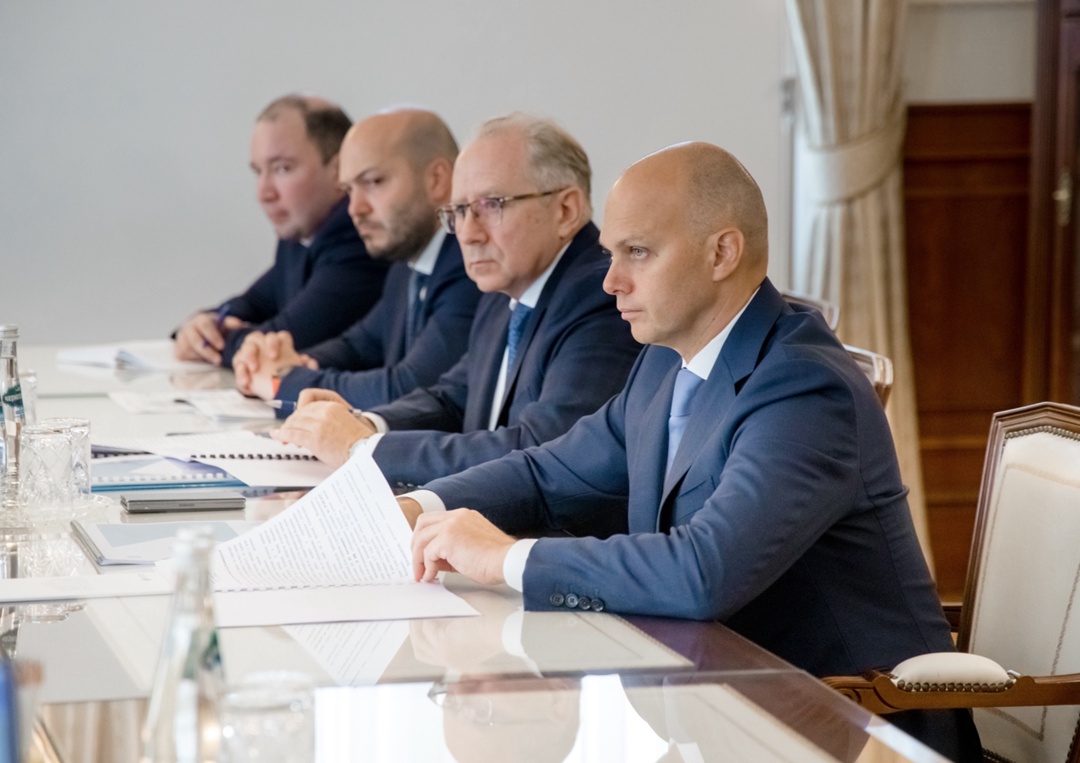 Министр транспорта Андрей Никитин встретился с губернатором Калининградской области Алексеем Беспрозванных