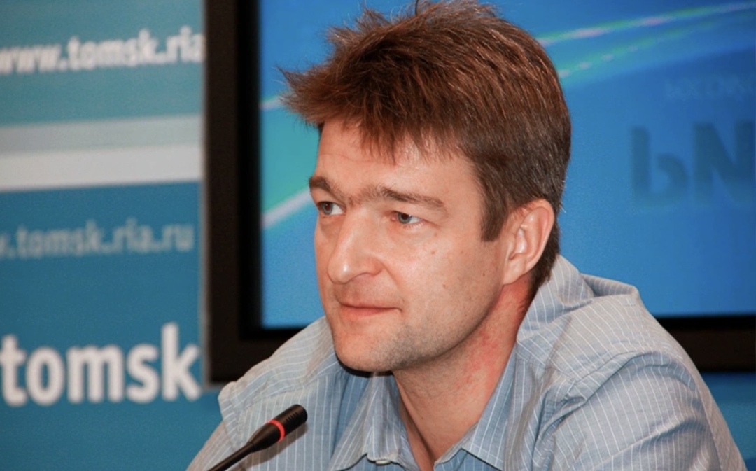 Генпрокуратура требует изъять активы миллиардера Дениса Штенгелова, владеющего группой компаний «КДВ», признав его и его отца Николая Штенгелова экстремистским…