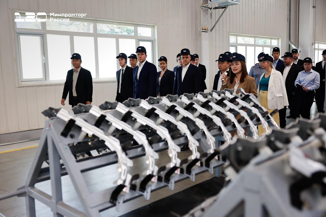 Антон Алиханов посетил центры технологического развития и инноваций Китая