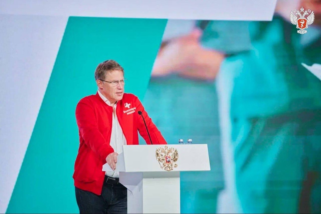 Михаил Мурашко: Движение волонтеров-медиков — это существенный пласт медицинской работы