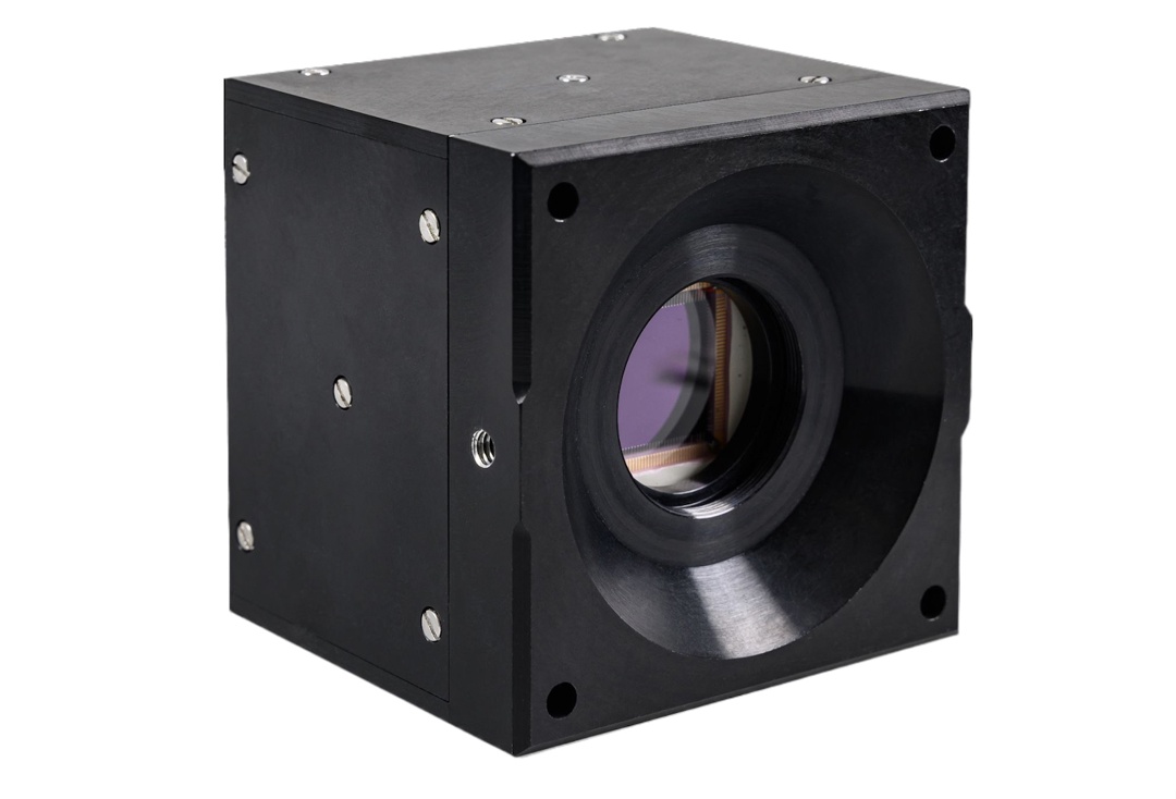 «Всевидящие» камеры Ростеха Телекамеры УТК-1 способны «видеть» в условиях низкой освещенности и работать в экстремальных условиях, в том числе в Арктике.