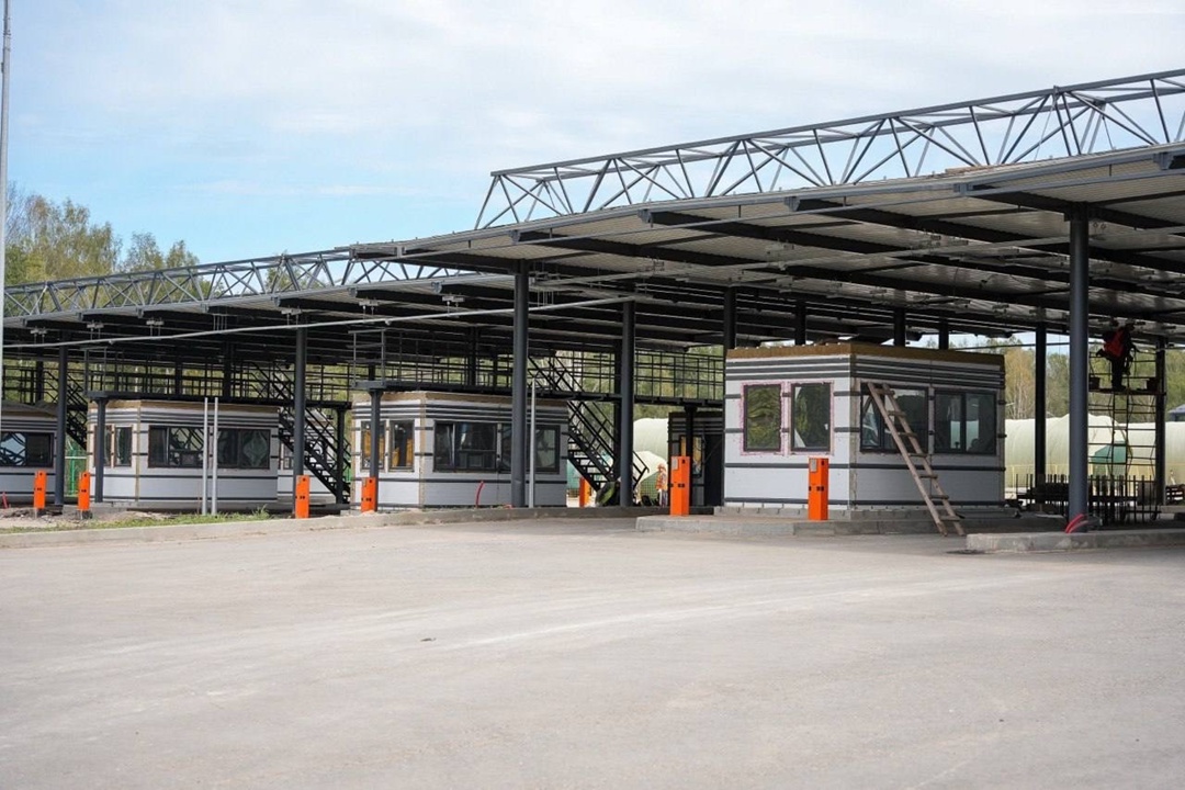 Валентин Иванов посетил с рабочим визитом Псковскую область