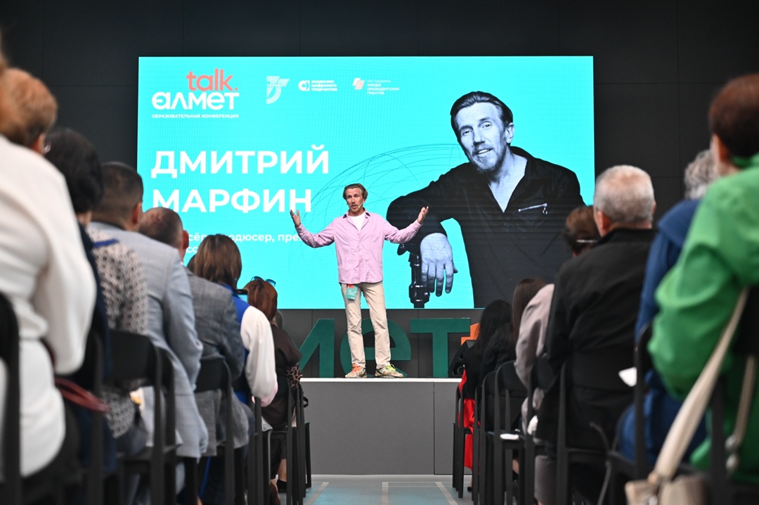 Уроки будущего: от кинолент до нейросетей