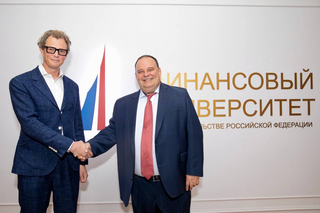 Даниил Егоров поздравил студентов Финансового университета при Правительстве РФ с Днем знаний