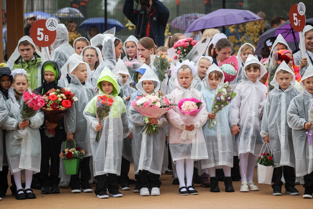 Валентина Матвиенко: Ленинградская область — в числе лидеров по строительству и модернизации школ