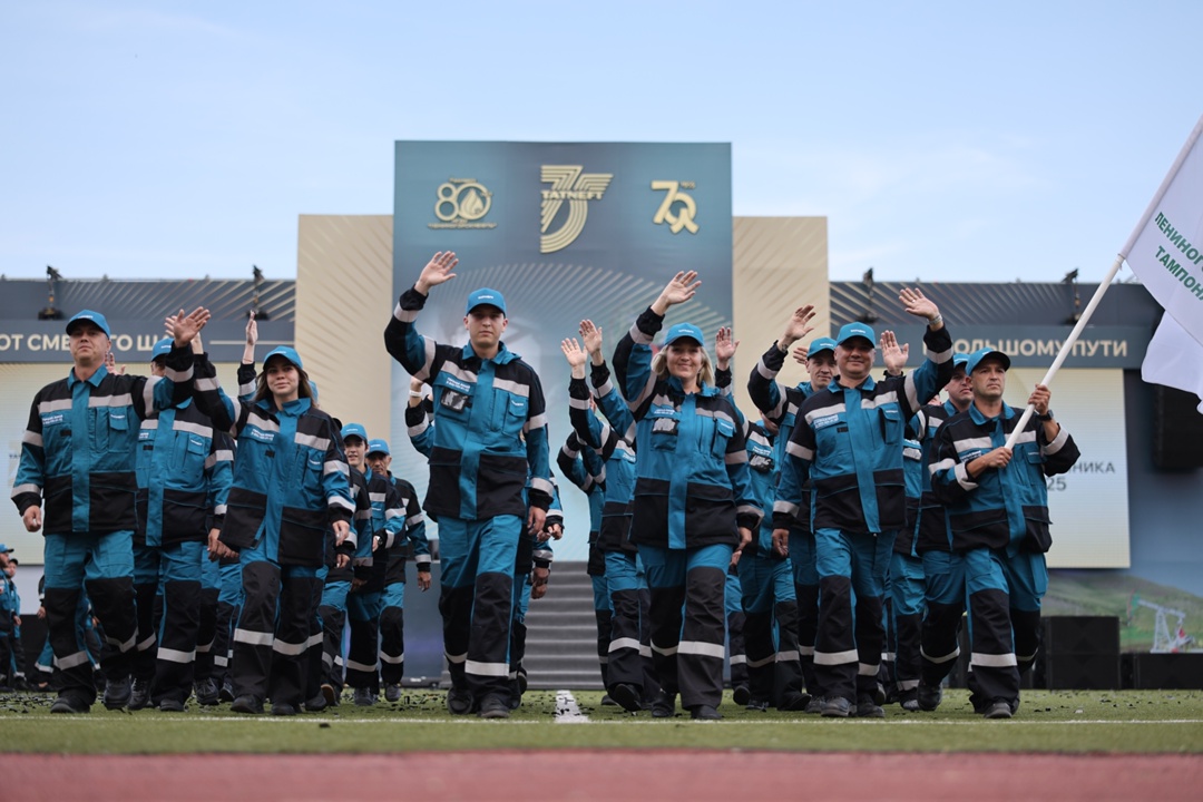 День нефтяника в городах нефтяного региона