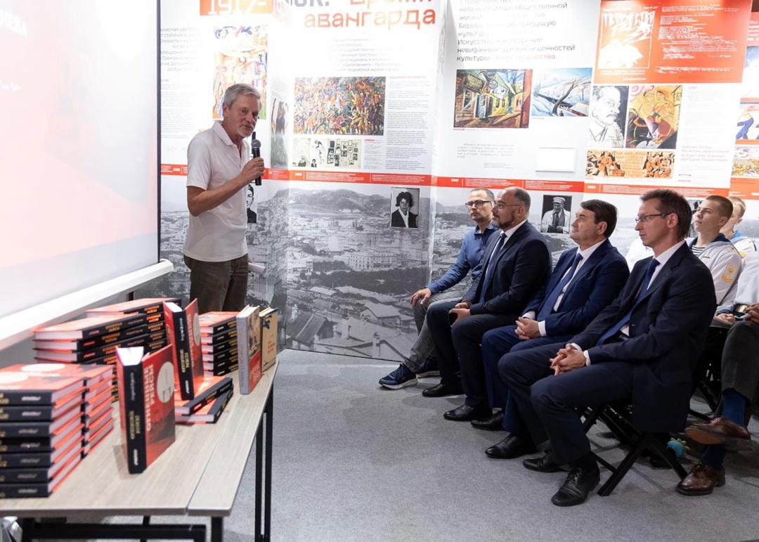 Память, которую нельзя забыть Сегодня генеральный директор FESCO Пётр Иванов принял участие в торжественном открытии выставки «Огненные рейсы», приуроченную к…