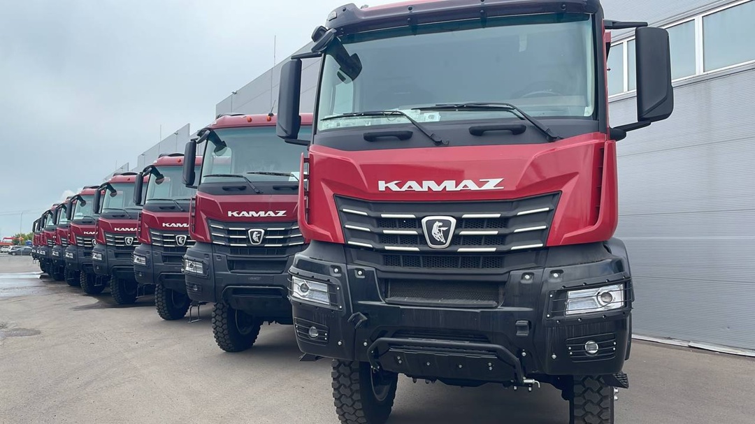 КАМАЗ-65952 — большой самосвал для больших дорог