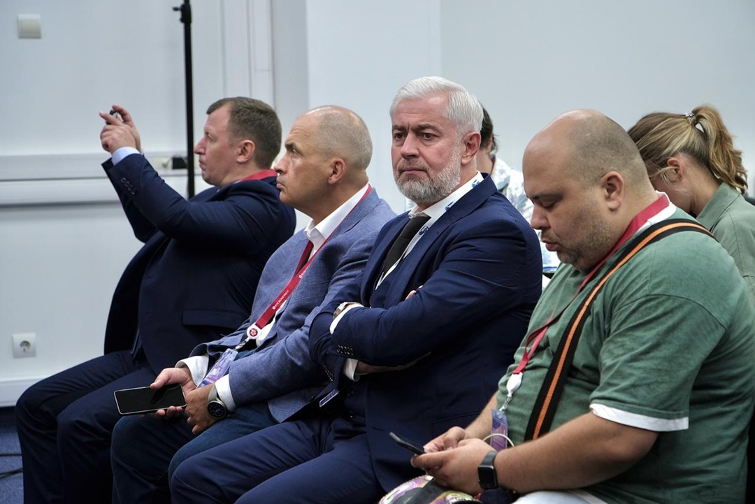 Завершаем насыщенный день FESCO на ВЭФ