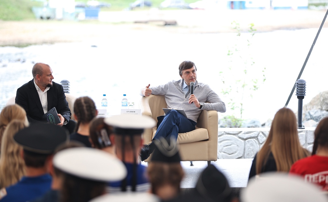 В России дан старт профориентационному курсу «Россия – мои горизонты» в новом учебном году.