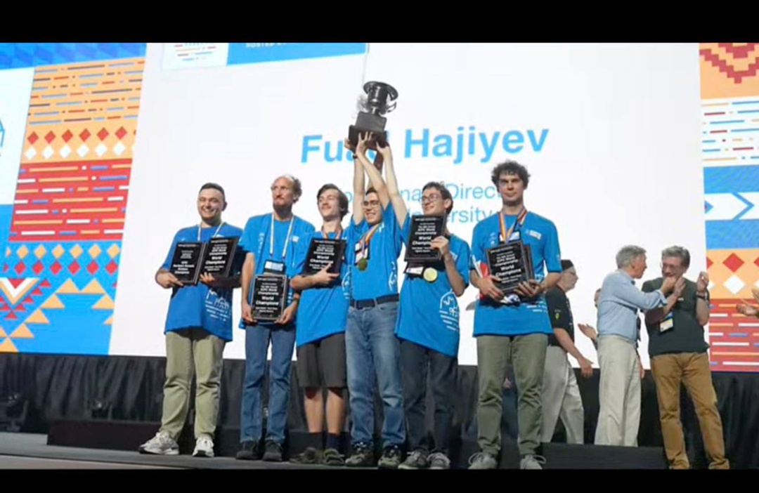 Дмитрий Чернышенко и Валерий Фальков поздравили команду СПбГУ с победой на чемпионате мира по спортивному программированию ICPC в Баку.