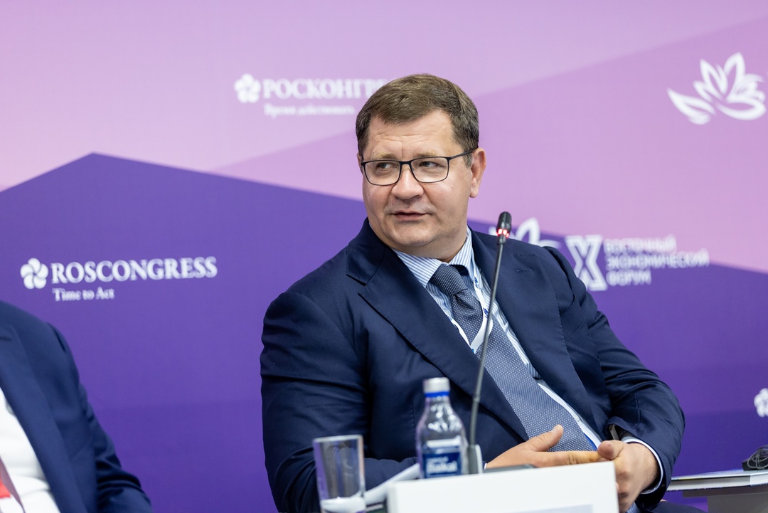 Что такое суверенная логистика? На ВЭФ-2025 провели собственную сессию «Роль Дальнего Востока в обеспечении транспортного суверенитета России», в рамках…