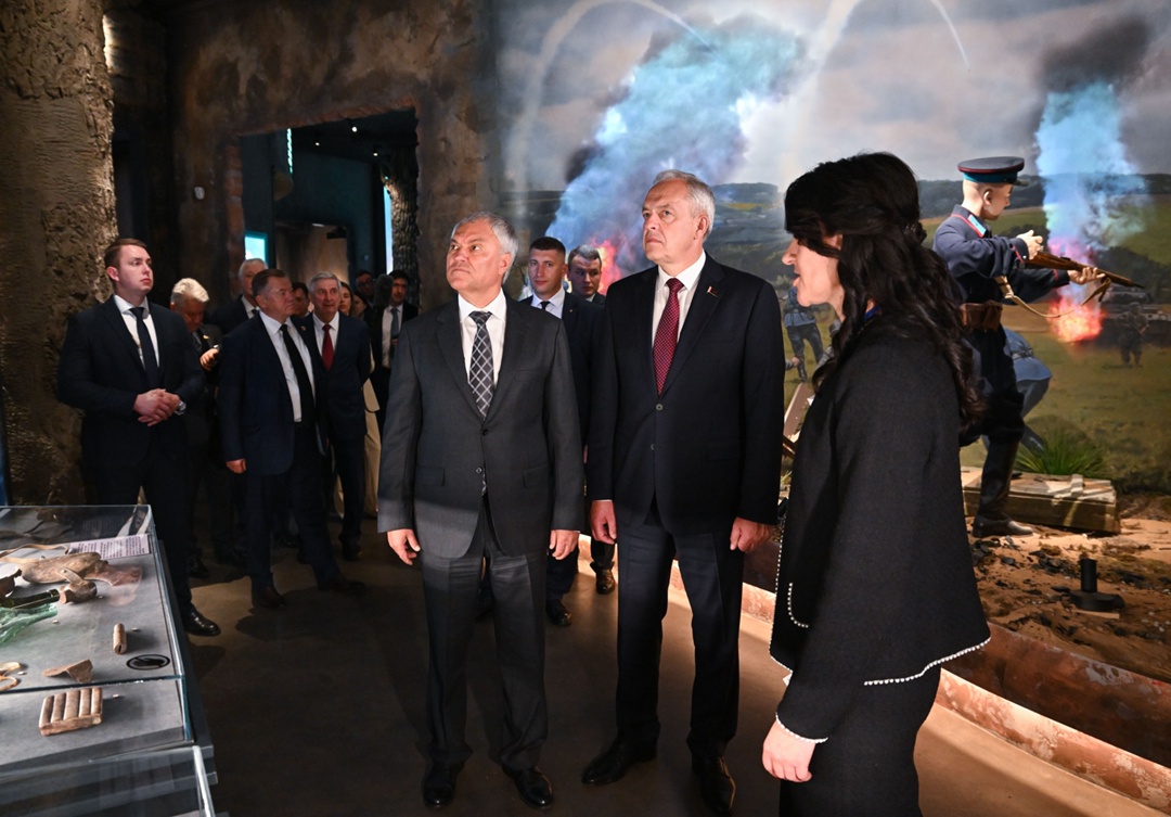 Председатель Парламентского собрания Союза Беларуси и России, Председатель Государственной Думы Вячеслав Володин посетил Музей Славы Могилевщины.