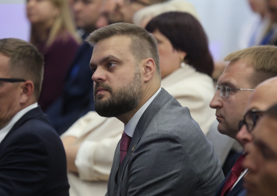 В Могилеве состоялось пленарное заседание Молодежного форума Союзного государства «Роль молодежи в сохранении и защите исторической памяти».