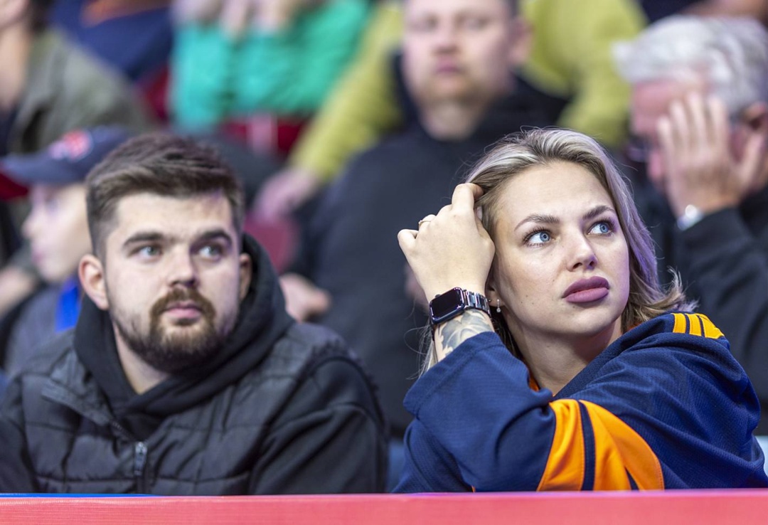 Капитанский почин! «Металлург» стартовал в новом сезоне КХЛ с победы – в серии буллитов одолели «Ак Барс» со счётом 4:3.