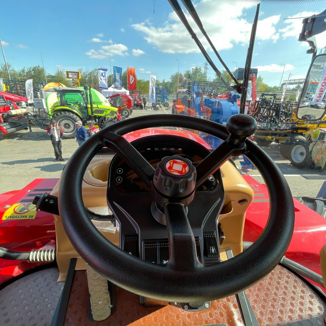 В Оренбурге начала работу выставка-форум «Меновой двор» - крупнейший агропромышленный форум региона, где встречаются наука, бизнес и производство