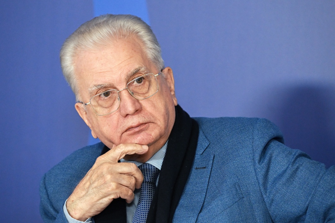 Михаил Пиотровский переназначен на должность генерального директора Эрмитажа.