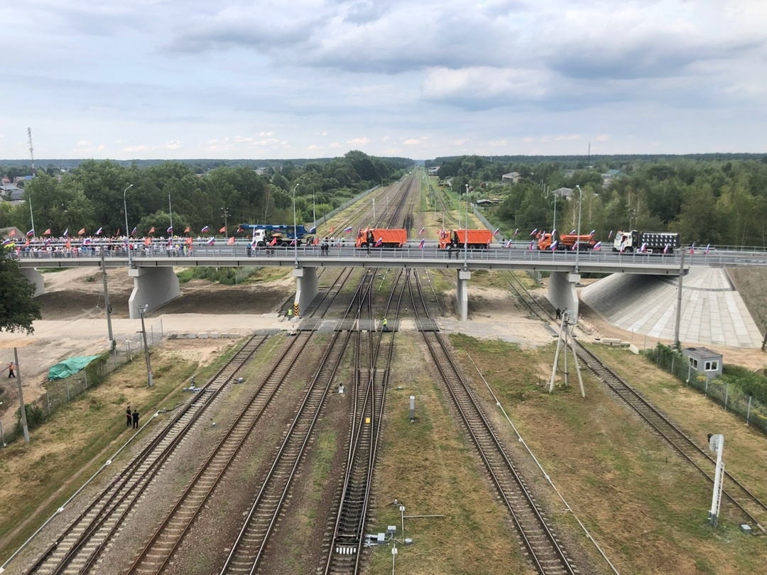 Марат Хуснуллин: Более 80 млн кв. м асфальта уложили с начала года по нацпроекту «Инфраструктура для жизни».