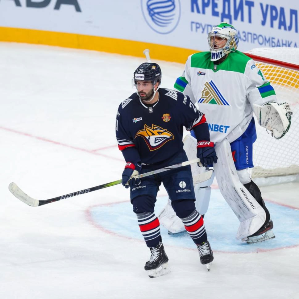 ПОДДЕРЖИМ НАШИХ «Металлург» уступил «Салавату Юлаеву» во втором подряд домашнем матче против уфимцев.