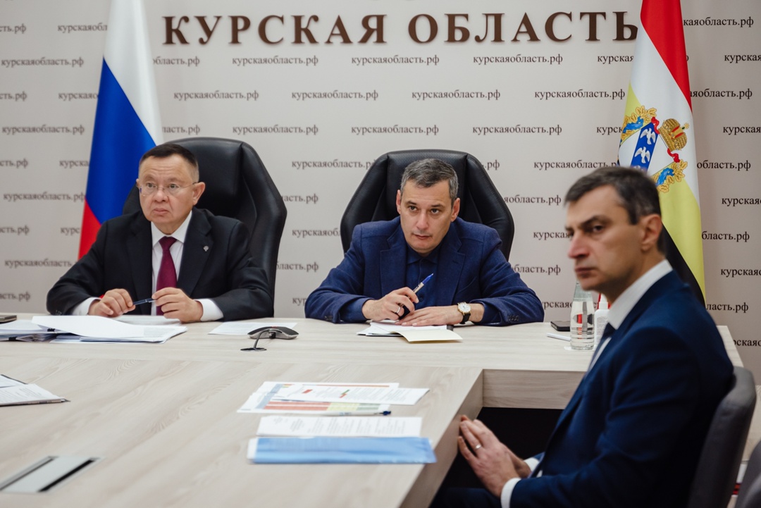 Министр строительства и ЖКХ Ирек Файзуллин посетил с рабочей поездкой Курскую область.