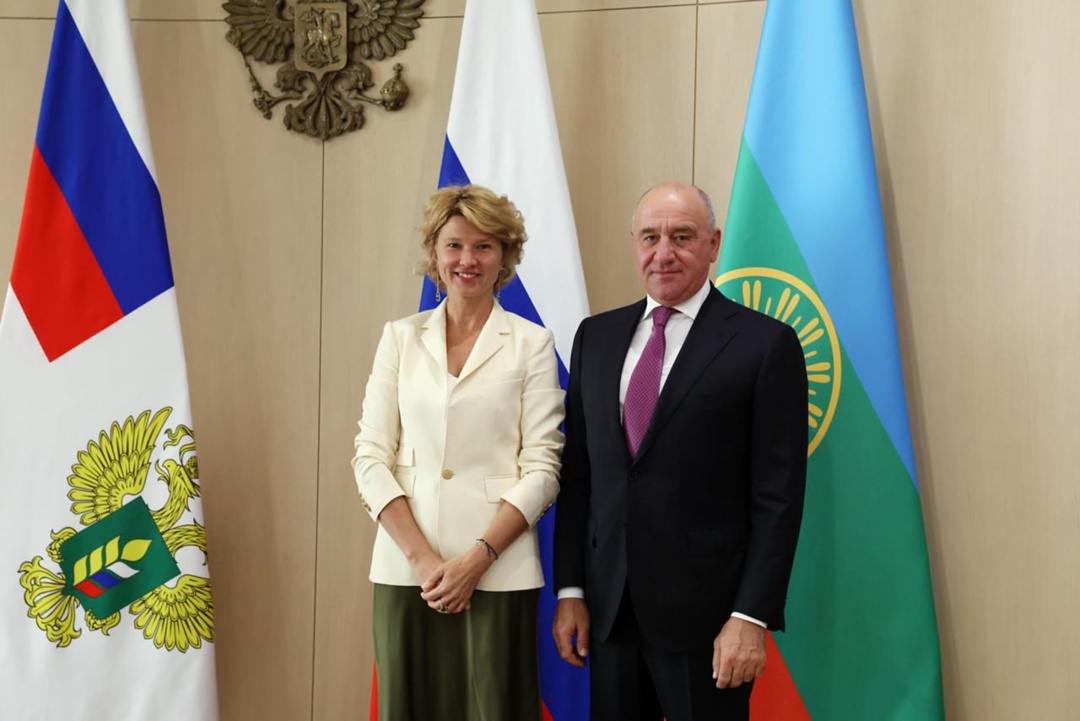 Оксана Лут и Рашид Темрезов обсудили перспективы развития садоводства в Карачаево-Черкесии